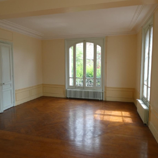  L'IMMOBILIER A LA LOUPE : House | LA LOUPE (28240) | 196 m2 | 294 000 € 