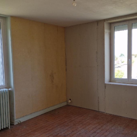  L'IMMOBILIER A LA LOUPE : House | LA LOUPE (28240) | 196 m2 | 294 000 € 