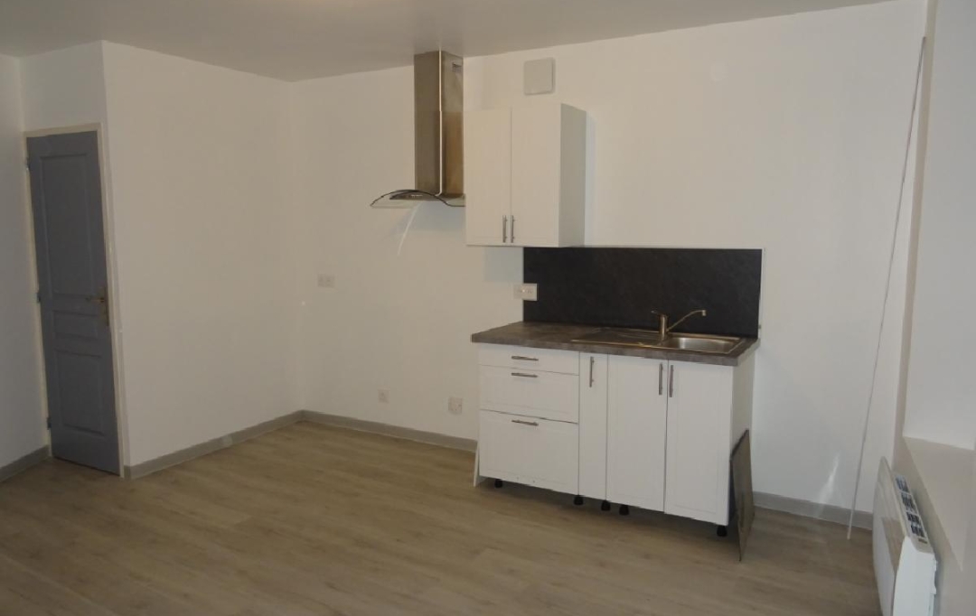 L'IMMOBILIER A LA LOUPE : Appartement | LA LOUPE (28240) | 35 m2 | 425 € 