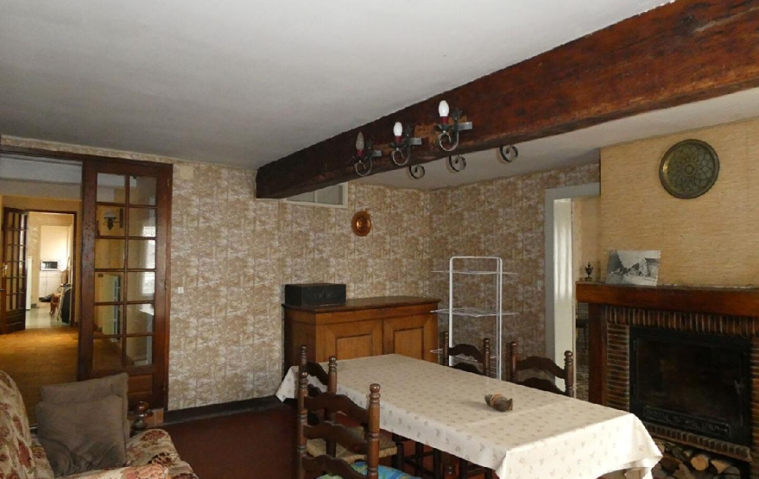 L'IMMOBILIER A LA LOUPE : House | CHAMPROND-EN-GATINE (28240) | 175 m2 | 139 100 € 