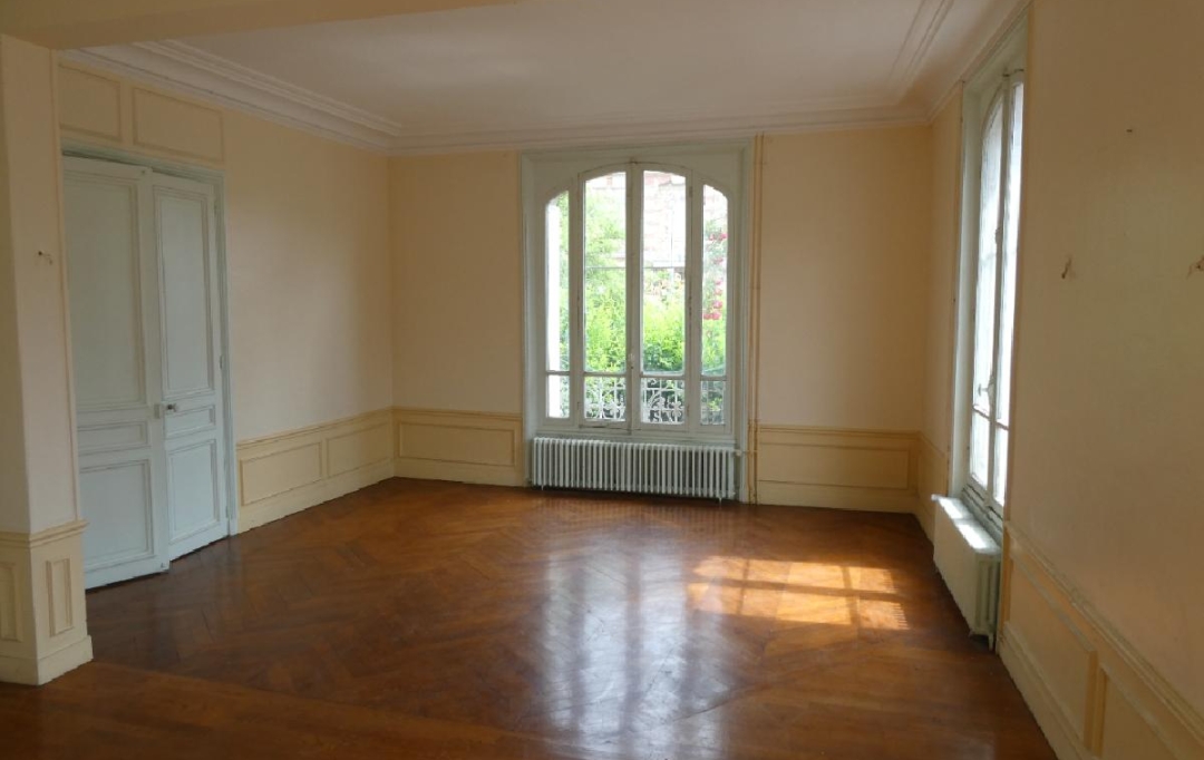 L'IMMOBILIER A LA LOUPE : House | LA LOUPE (28240) | 196 m2 | 294 000 € 